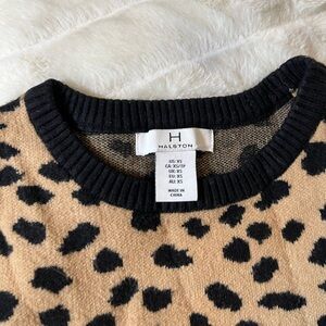Halston XS Cheetah Print Crop Slim Stretchy Sweater NYC Mobwife Fall Winter Work